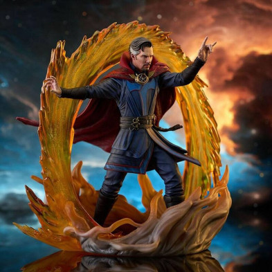 Figura Doctor Strange Marvel Comic Gallery 25cm